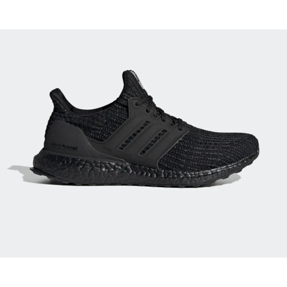 ADIDAS WOMEN'S ULTRABOOST 4.0 DNA SHOES IN CORE BLACK SZ 5 1/2